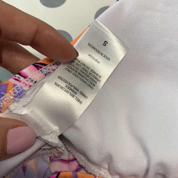 New Takini Tropical Top - Picture 9 of 9